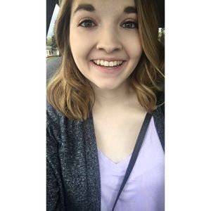 Meet your Posher, Abby